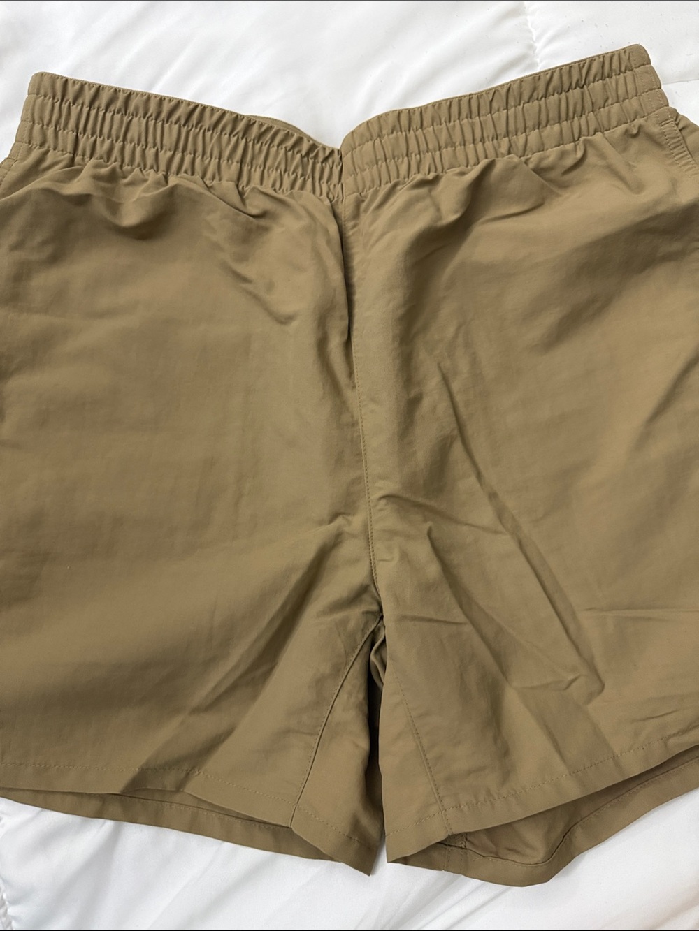 Uniqlo Men's Elastic Waist Tan Shorts